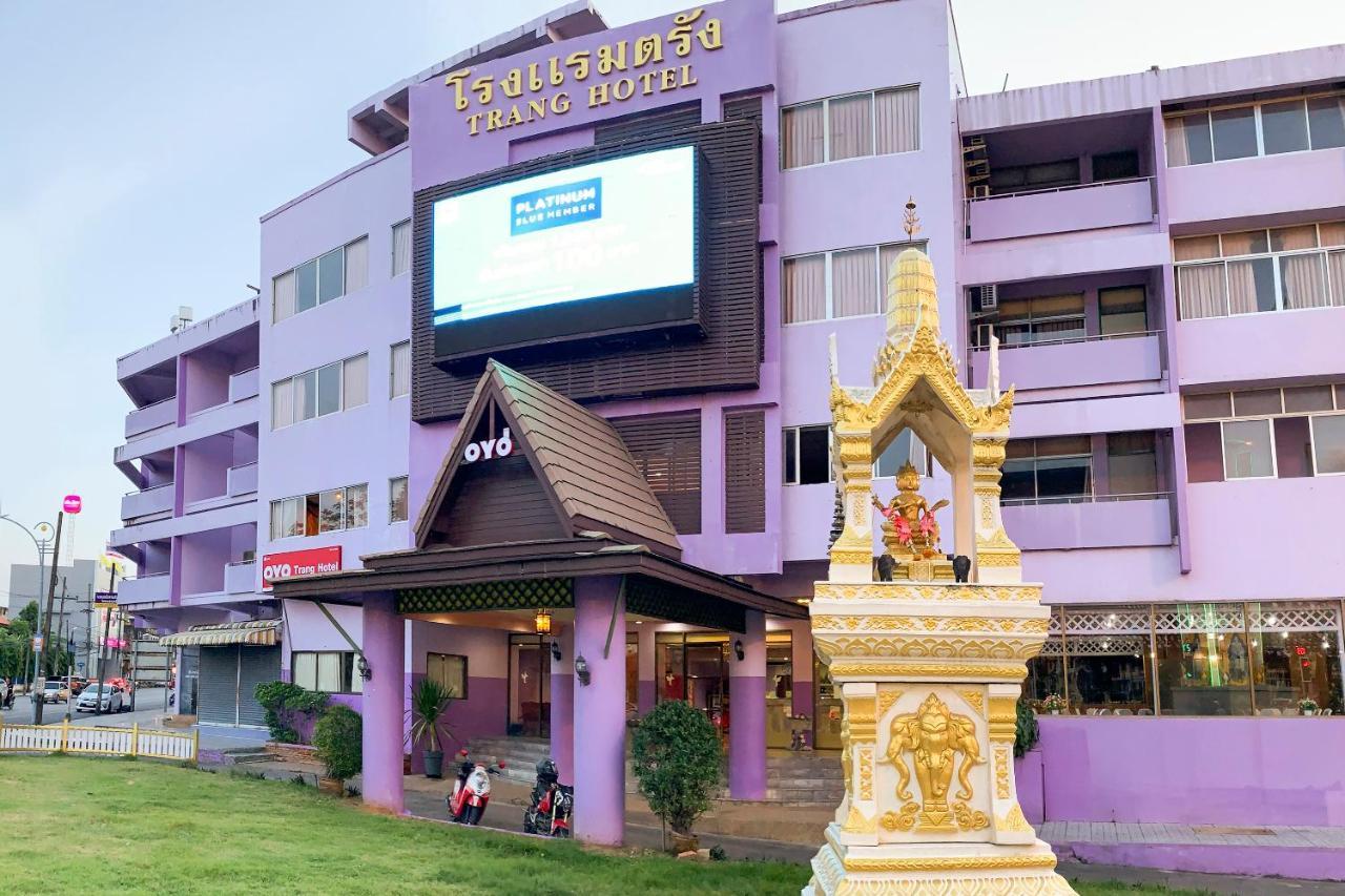 Oyo 565 Trang Hotel Luaran gambar