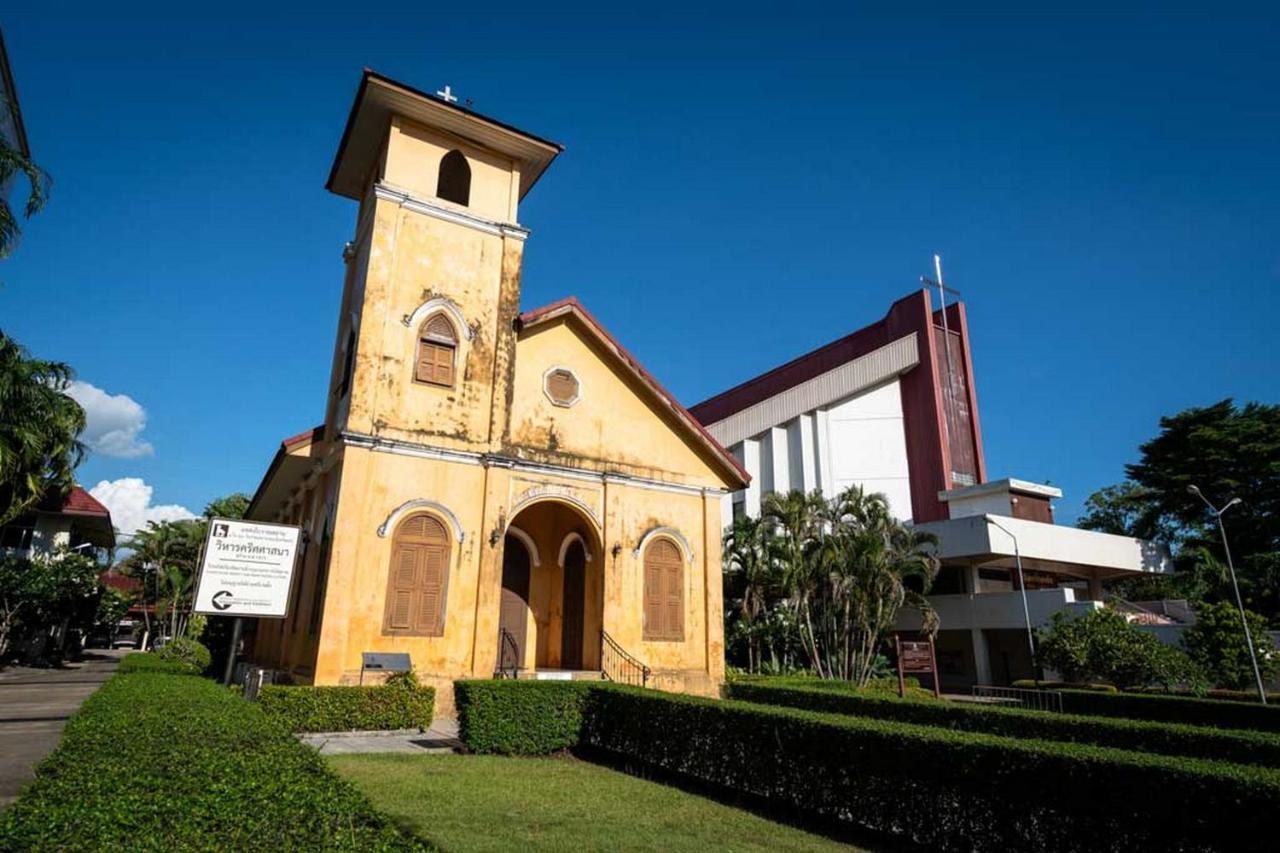 Oyo 565 Trang Hotel Luaran gambar