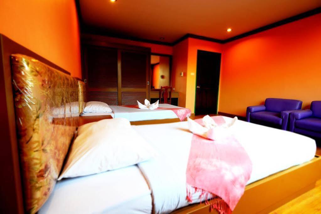 Oyo 565 Trang Hotel Luaran gambar