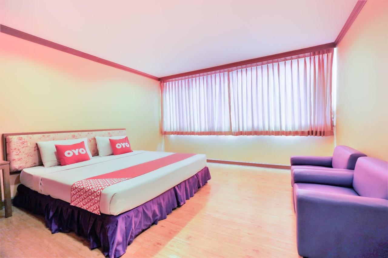 Oyo 565 Trang Hotel Luaran gambar