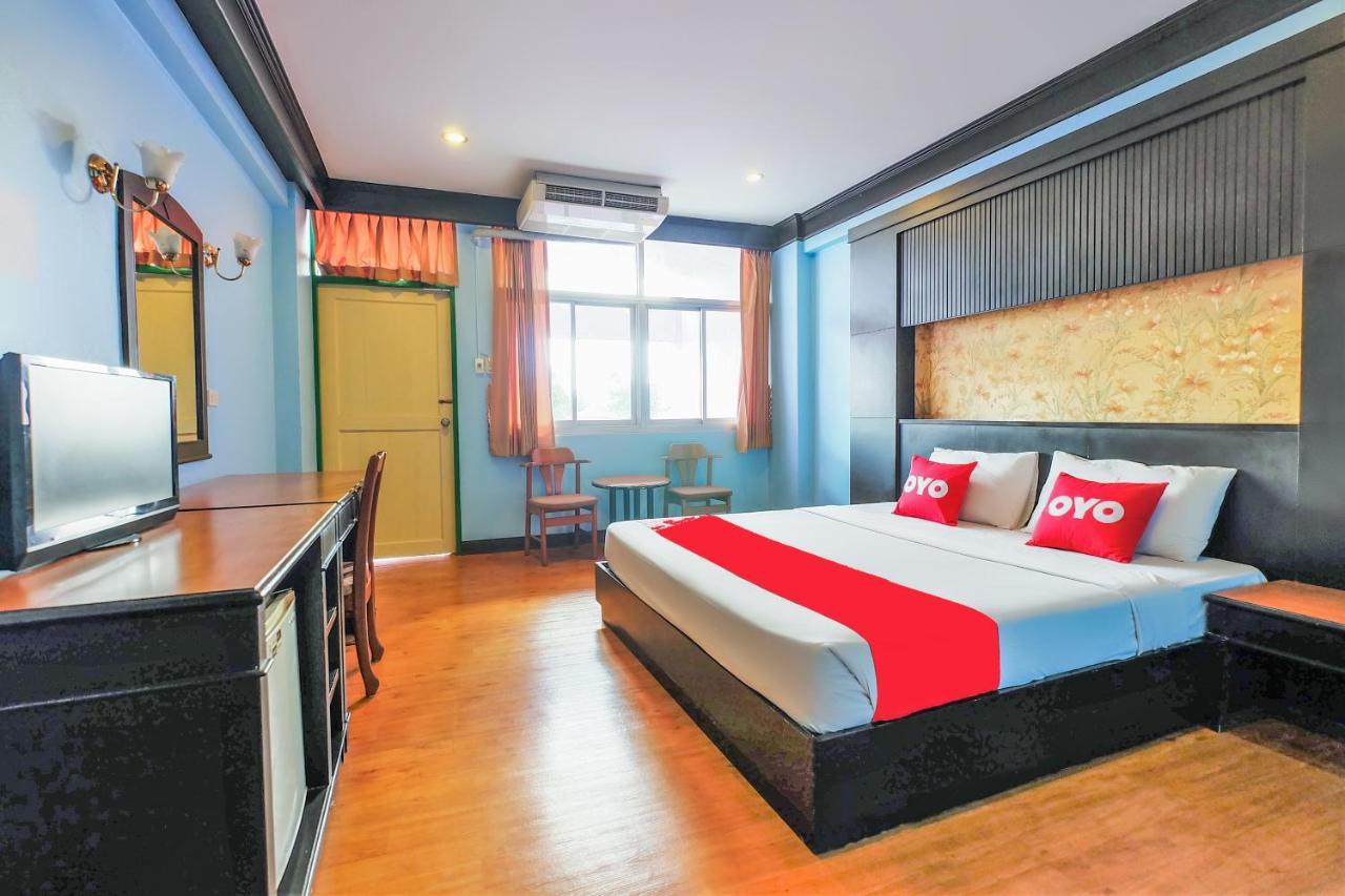 Oyo 565 Trang Hotel Luaran gambar