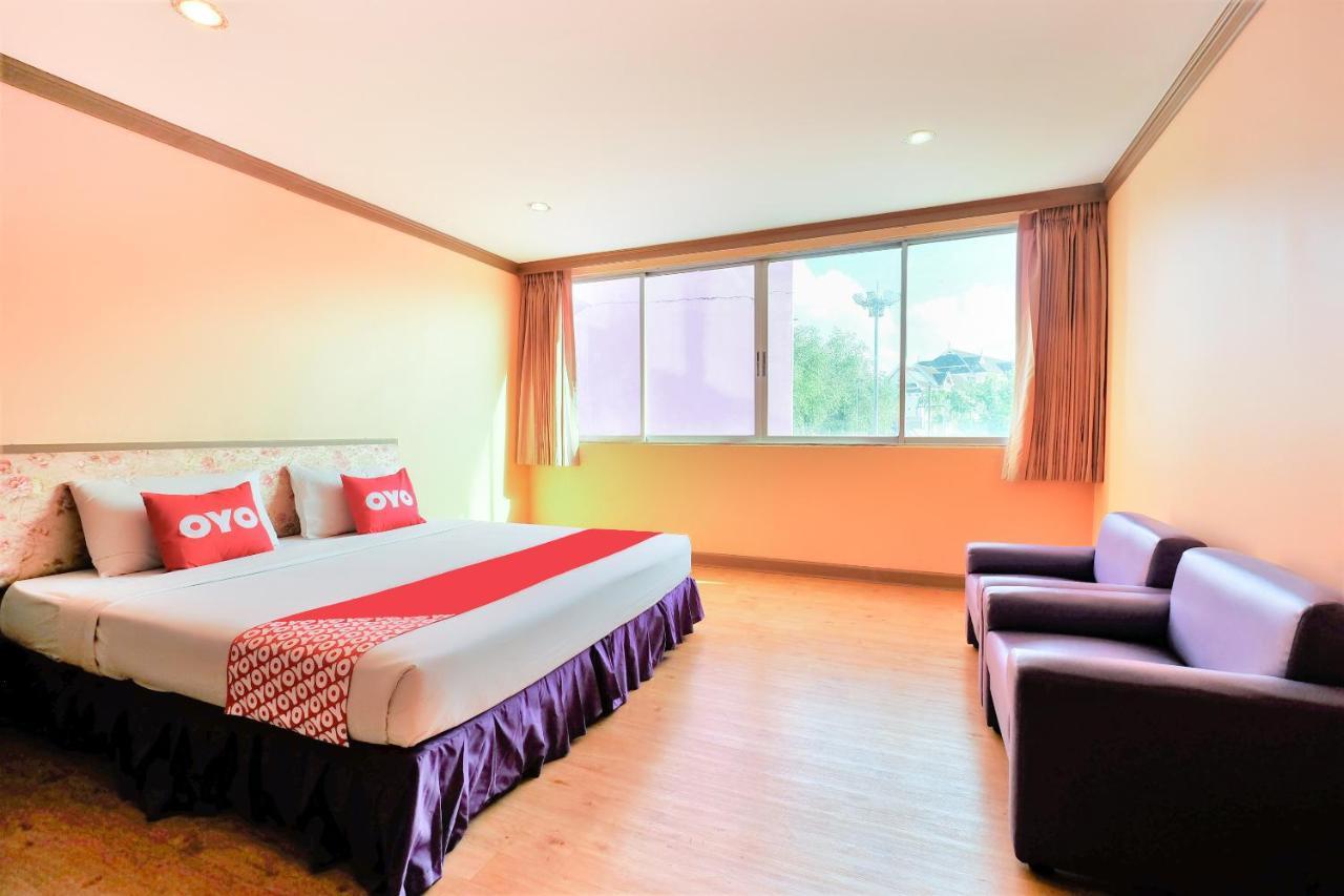 Oyo 565 Trang Hotel Luaran gambar